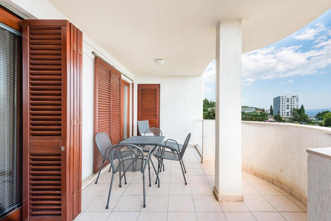 Apartments Mrs Brightside Split Ngoại thất bức ảnh