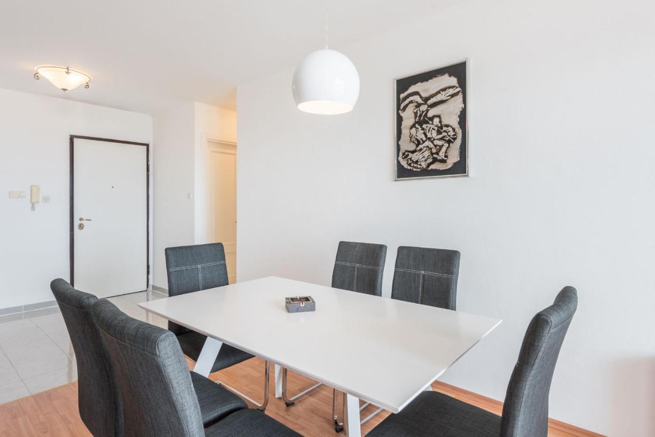 Apartments Mrs Brightside Split Ngoại thất bức ảnh
