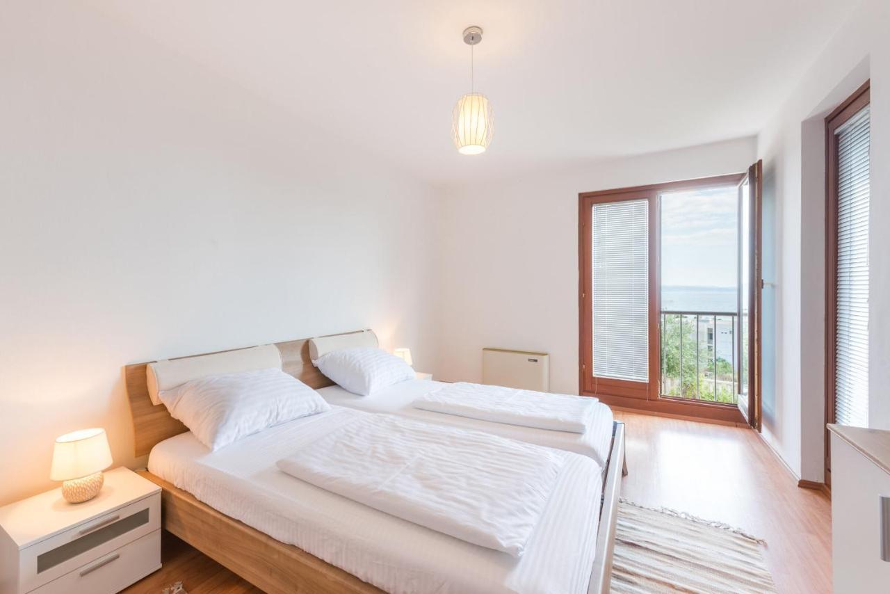 Apartments Mrs Brightside Split Ngoại thất bức ảnh