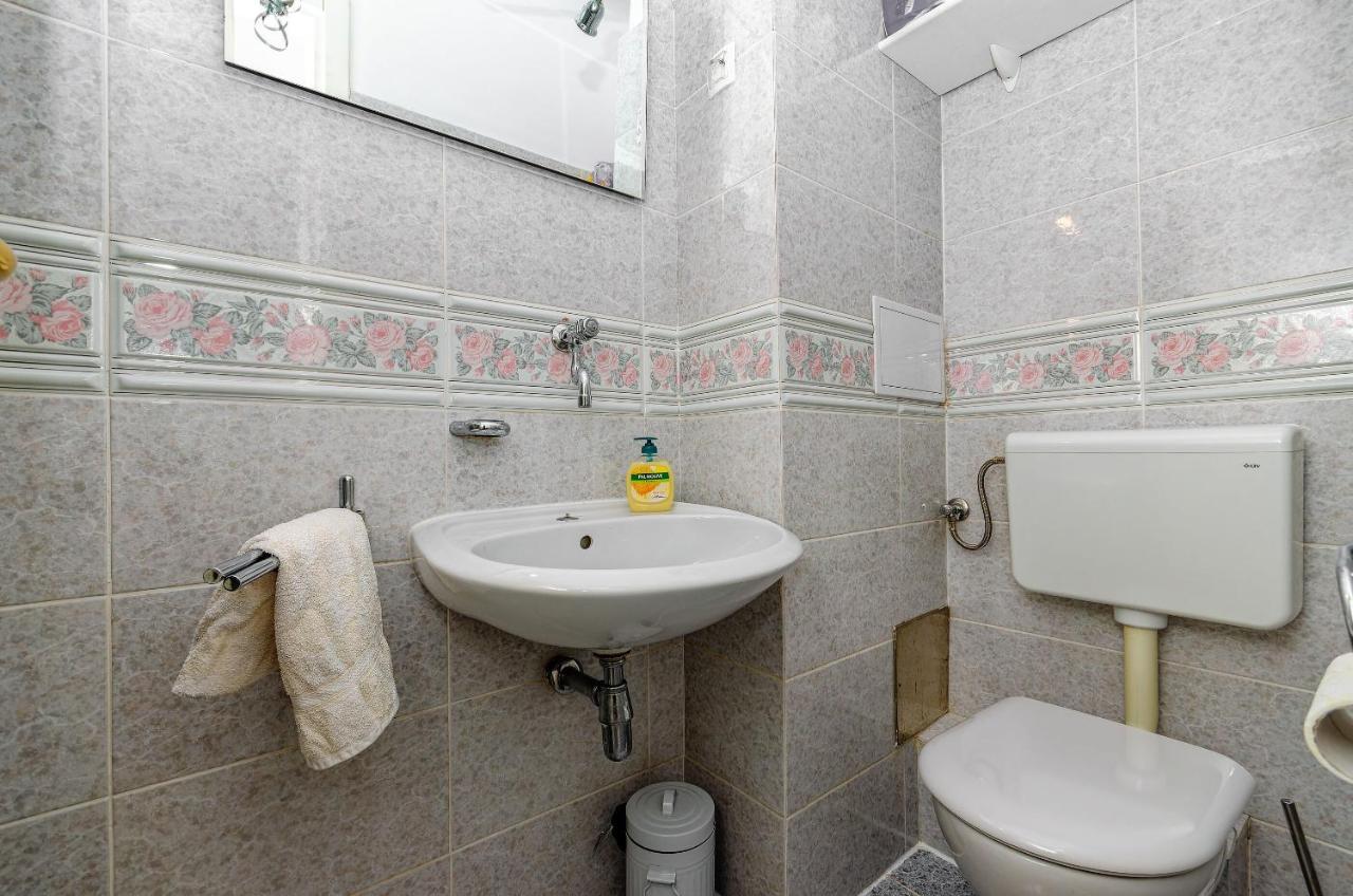 Apartments Mrs Brightside Split Ngoại thất bức ảnh